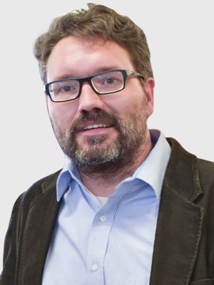 Thomas M Ruddolf Thomas Martin Rudolf | Departamento Académico de Ingeniería Eléctrica y ...